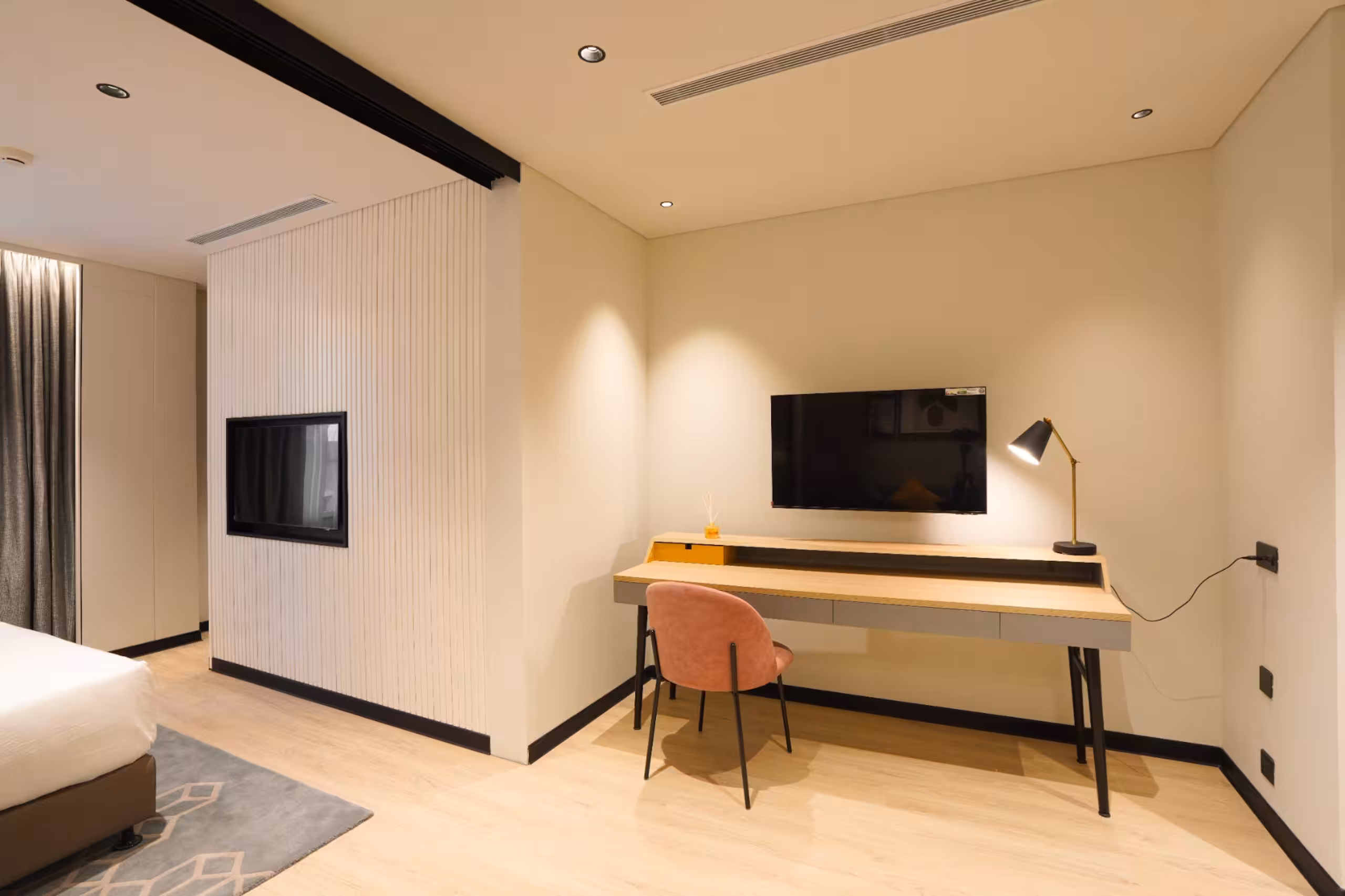 modern 1BHK apartment — photo 2