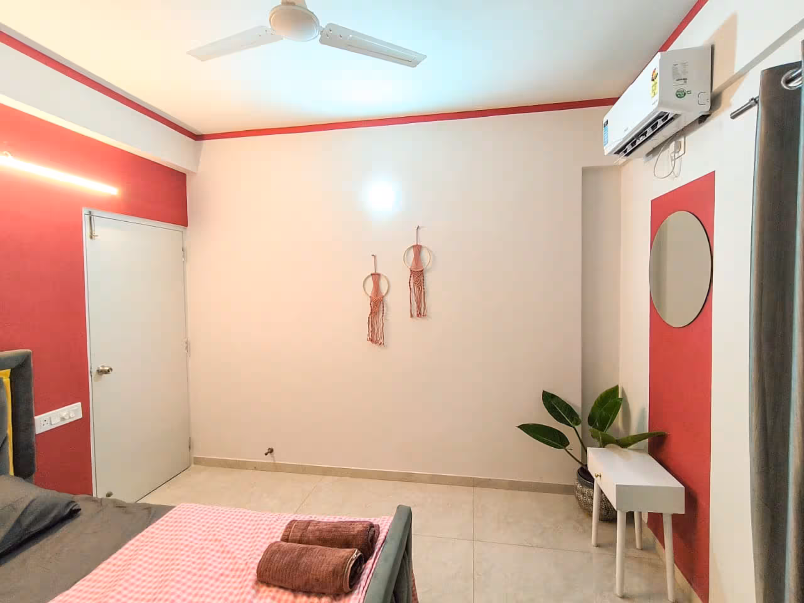 Stylish 1BHK apartment — photo 4