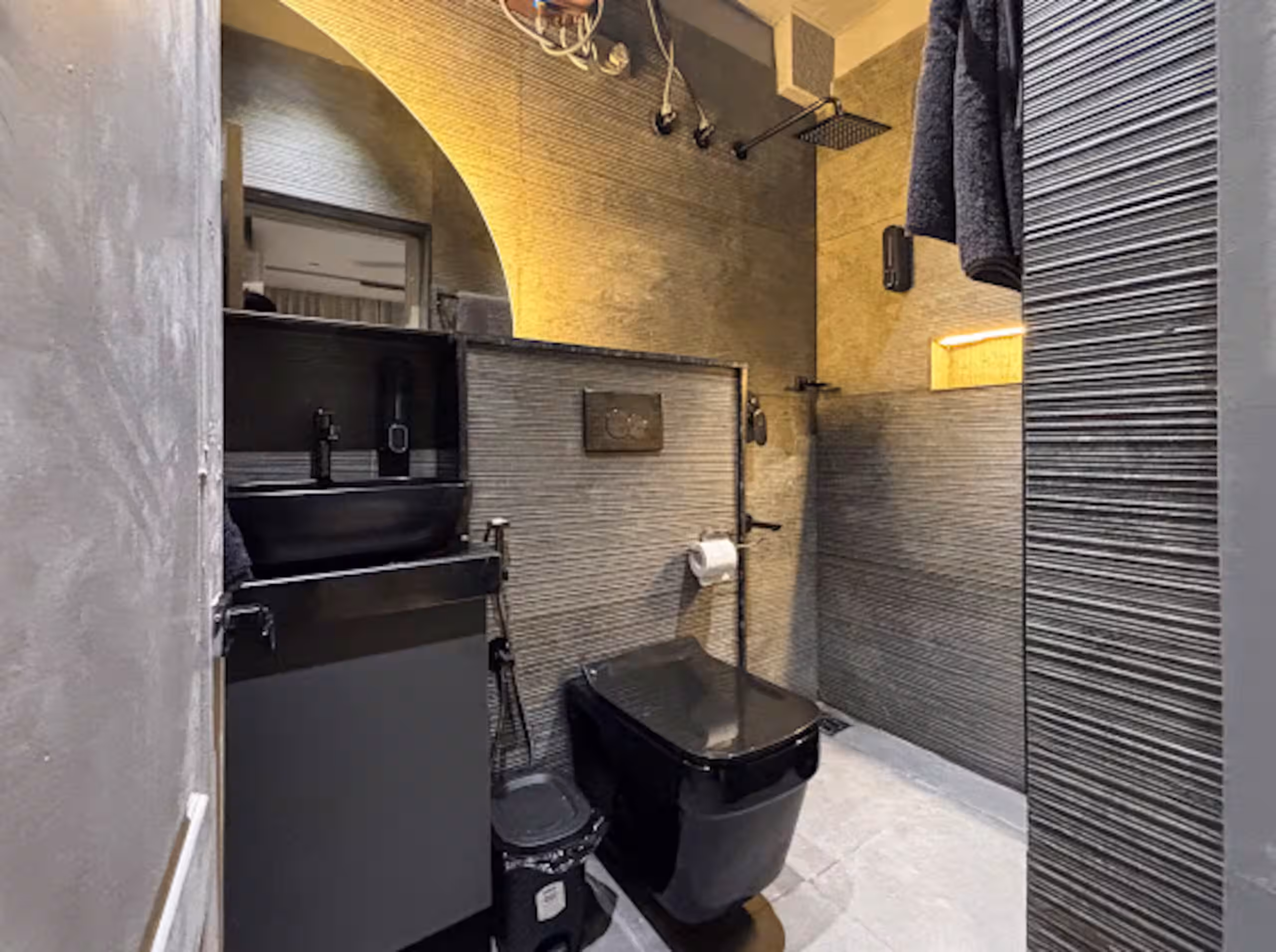 UltraLuxe 3BHK — photo 2