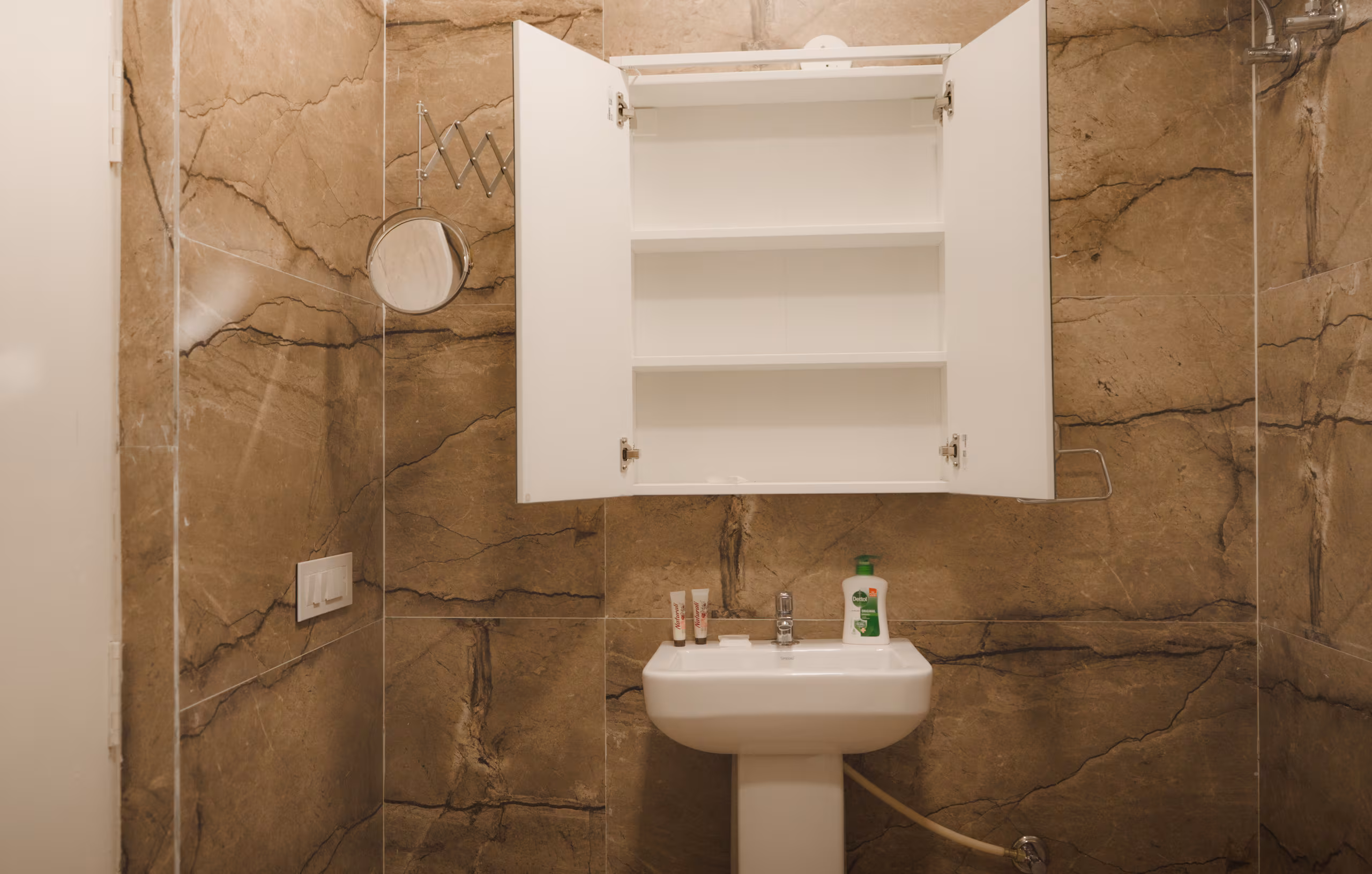 Luxe 3BHK Jayanagar — photo 2